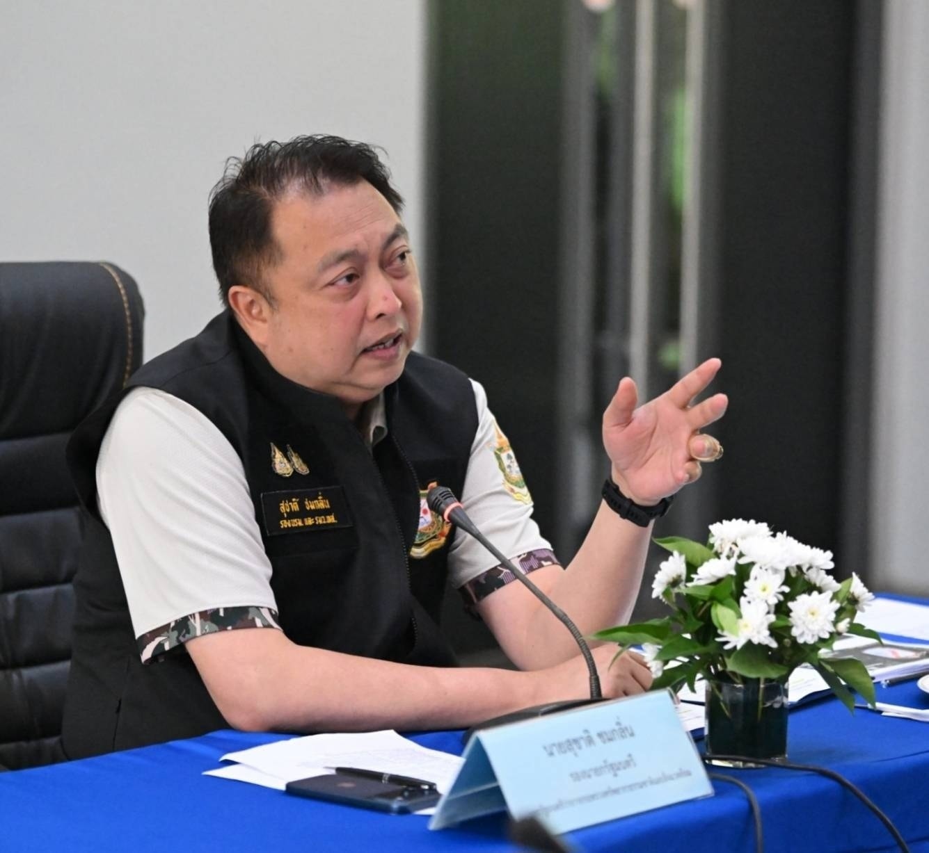 "รองนายกฯ สุชาติ" กำชับศูนย์บัญชาการ 14 กลุ่มป่า บูรณาการทุกหน่วยสกัดป้องกันไม่ให้เกิดไฟป่าให้ได้ เน้นย้ำความปลอดภัยของ จนท.ดับไฟป่า ภาพรวมจุดความร้อนลดลง 78% เทียบปีที่แล้ว