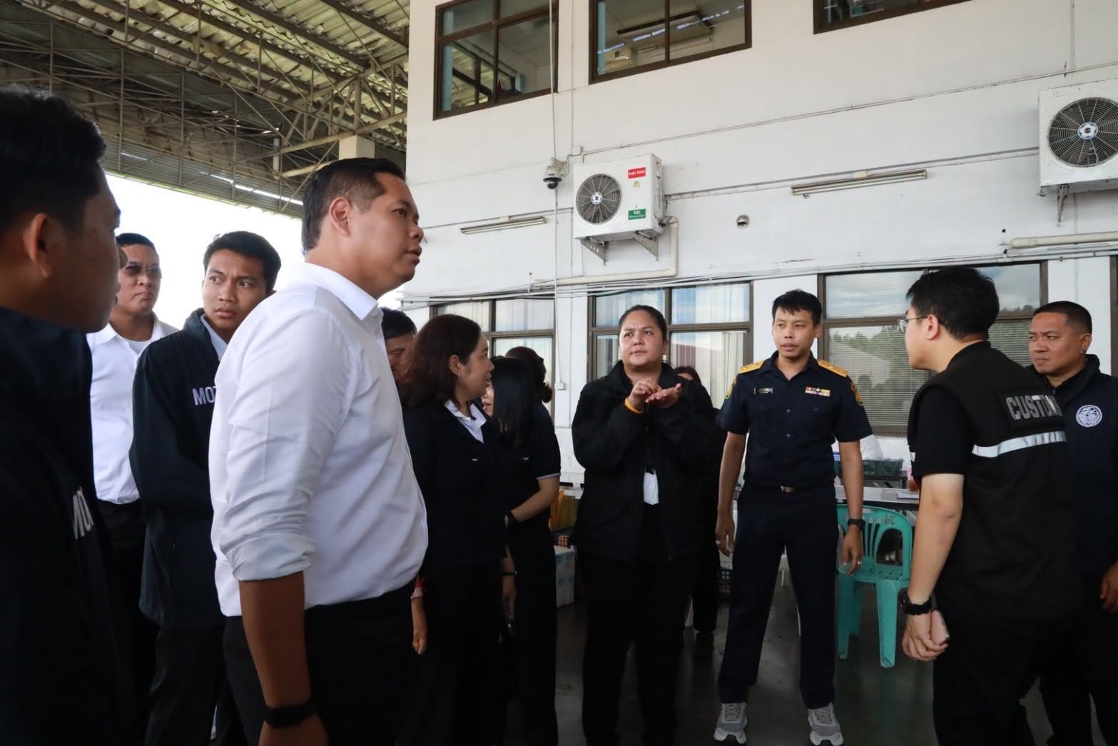 รมช.คมนาคม ลงพื้นที่ท่าเรือเชียงของ และสะพานมิตรภาพไทยลาวแห่งที่ 4 เร่งพัฒนาโลจิสติกส์ชายแดน เพิ่มศักยภาพการค้าไทย&ndash;ลุ่มน้ำโขง สร้างโอกาสเศรษฐกิจให้ประชาชน